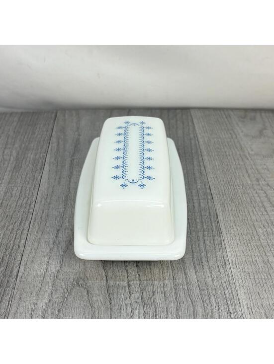 VTG Pyrex 60s Snowflake Garland Butter Dish & Lid - Picture 4 of 9